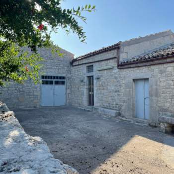 Casa singola in vendita a Modica (Ragusa)