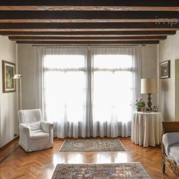 Villa in vendita a Paese, Castagnole