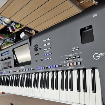 Yamaha Genos2 76-key, Yamaha Genos 76-Key , Korg Pa5X, Korg Pa4X, Korg Pa4X MG2 