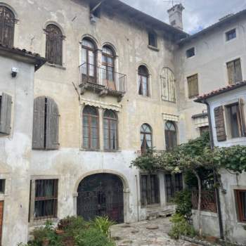 Casa singola in vendita a Vittorio Veneto (Treviso)