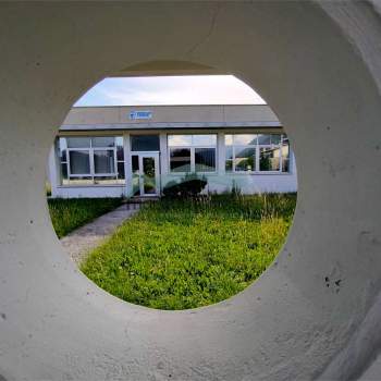 COMPENDIO INDUSTRIALE - ARTIGIANALE - COMMERCIALE DI 17.300 MQ a Revine Lago