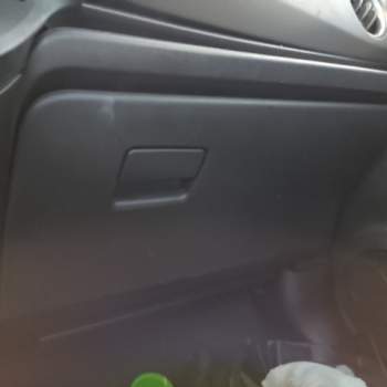 Cassetto portaoggetti TOYOTA YARIS  del 2013