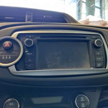 Autoradio TOYOTA YARIS  del 2013