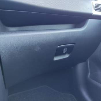 Cassetto portaoggetti PEUGEOT 207  del 2007