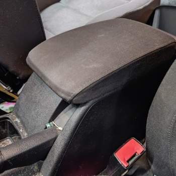 Poggia braccio VOLKSWAGEN GOLF 6  del 2011