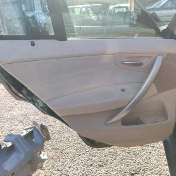 Pannello porta post sx BMW X3   del 2008