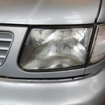 Proiettore sinistro MERCEDES-BENZ VITO  del 1999