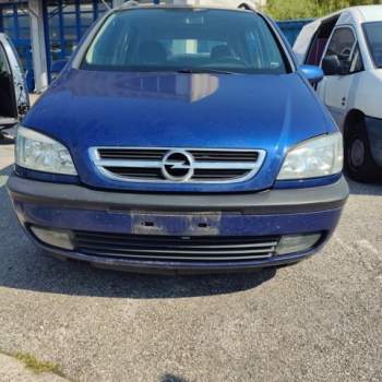 Paraurti anteriore OPEL ZAFIRA  del 2003