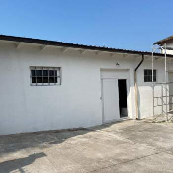 Magazzino in vendita a Calcinato (Brescia)