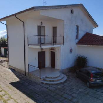 Villa in vendita a Eboli (Salerno)