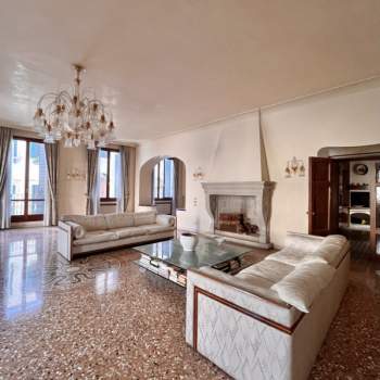 Palazzo in vendita a Padova (Padova)