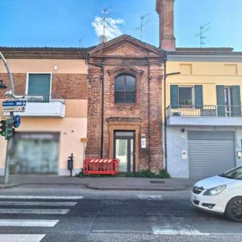 Negozio in vendita a Castel Bolognese (Ravenna)