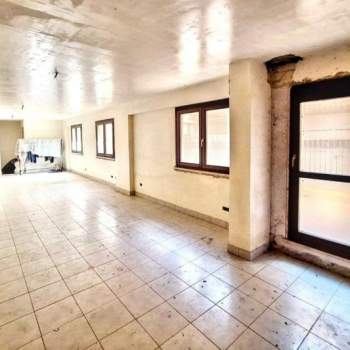 Cantina in vendita a Carini (Palermo)