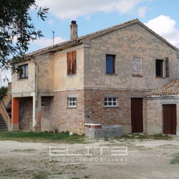 Casa singola in vendita a Recanati (Macerata)