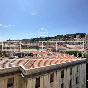 Appartamento in vendita a Ancona (Ancona)