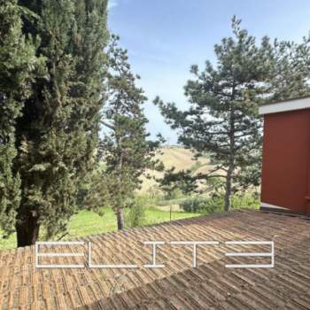Casa singola in vendita a Agugliano (Ancona)