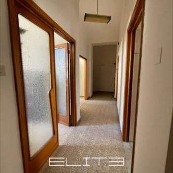 Appartamento in vendita a Ancona (Ancona)