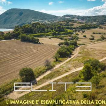 Rustico in vendita a Ancona (Ancona)