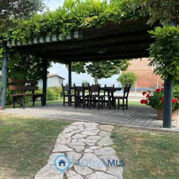 Villa in vendita a Anguillara Veneta (Padova)