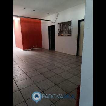 Ufficio in vendita a Noventa Padovana (Padova)