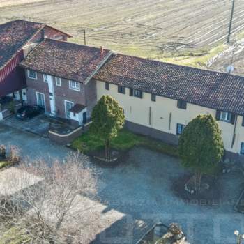 Hotel - albergo in vendita a Balocco (Vercelli)