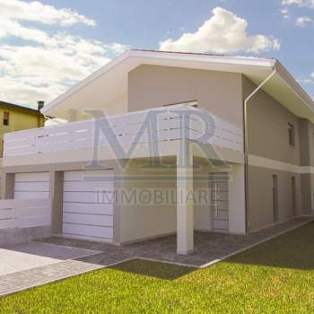 Bifamiliare in vendita a Legnaro (Padova)