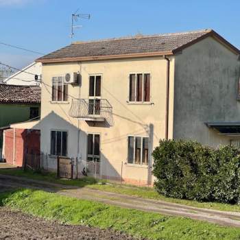 Casa singola in vendita a Giacciano con Baruchella (Rovigo)