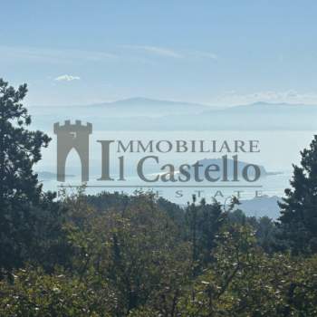 Casa singola in vendita a Tuoro sul Trasimeno (Perugia)