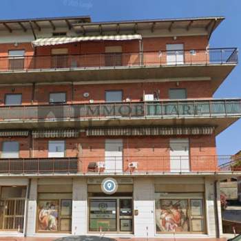 Negozio in affitto a Castiglione del Lago (Perugia)