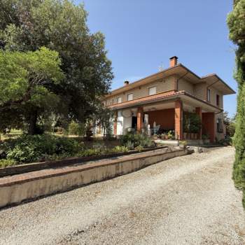 Casa singola in vendita a Paciano (Perugia)