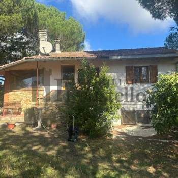 Casa singola in vendita a Passignano sul Trasimeno (Perugia)