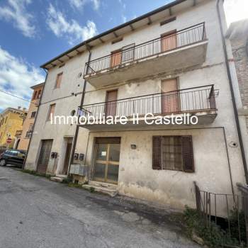 Casa a schiera in vendita a Castiglione del Lago (Perugia)