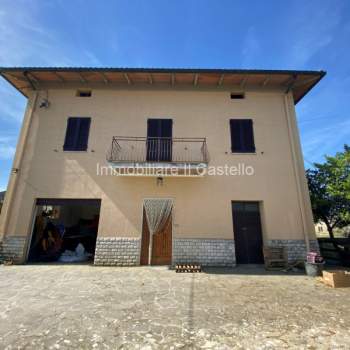 Casa singola in vendita a Castiglione del Lago (Perugia)
