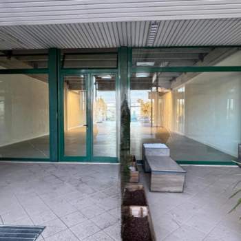 Negozio in vendita a Soliera (Modena)