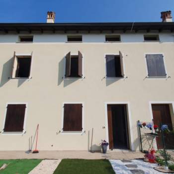 Casa a schiera in vendita a San Felice sul Panaro (Modena)