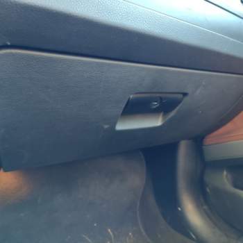 Cassetto portaoggetti BMW 330  del 2005