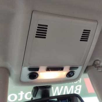 Plafoniera anteriore BMW 330  del 2005