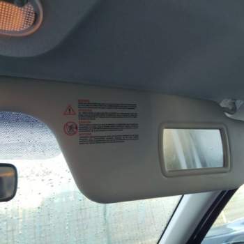 Aletta parasole destra RENAULT CLIO  del 2009