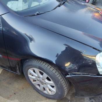 Parafango destro VOLKSWAGEN GOLF 5  del 2005