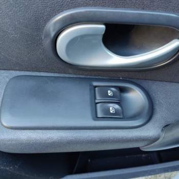 Comando vetri ant sx RENAULT CLIO  del 2009