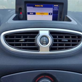 Bocchetta clima centrale RENAULT CLIO  del 2009