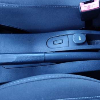 Leva freno a mano RENAULT CLIO 1149cc benz 2009