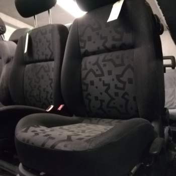 Sedile anteriore sx VOLKSWAGEN GOLF del 2000