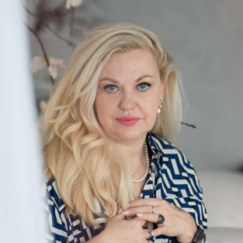 Valeria, donna di bell'aspetto