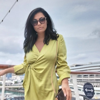 Jumara, donna sensuale e femminile 