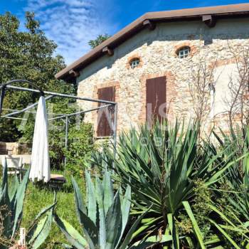 Rustico in vendita a Nuvolera (Brescia)