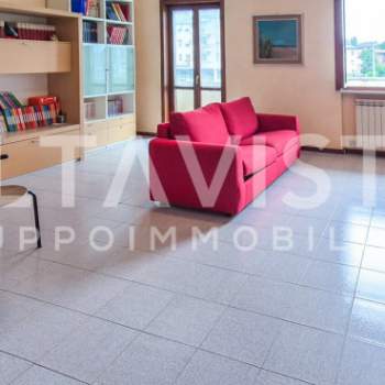 Villa in vendita a Desenzano del Garda (Brescia)