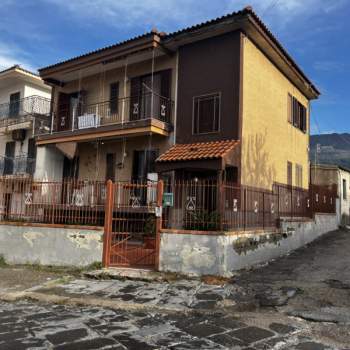 Villa in vendita a Torre del Greco (Napoli)
