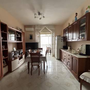 Appartamento in vendita a Torre del Greco (Napoli)