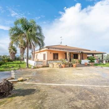 Villa in vendita a Borgetto (Palermo)